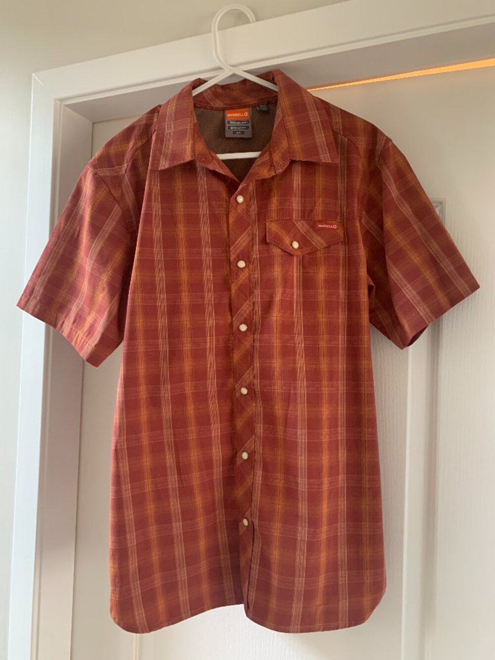 Men's Small Merrell Shirt
